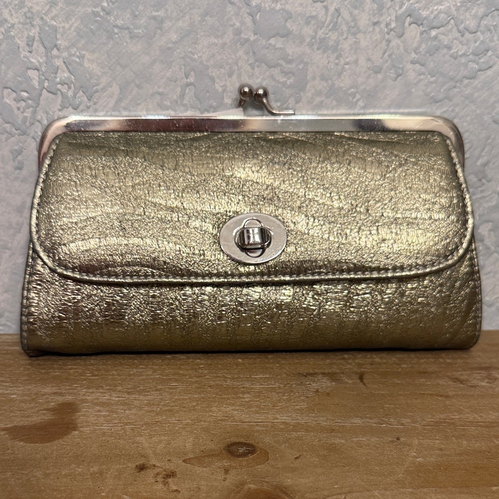 Depeche Mode New York
Elegant metallic Clutch/wallet